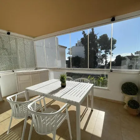 شقة Homely Del Mar 5 *