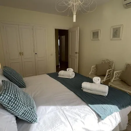 Homely Del Mar 5 شقة ماربيا